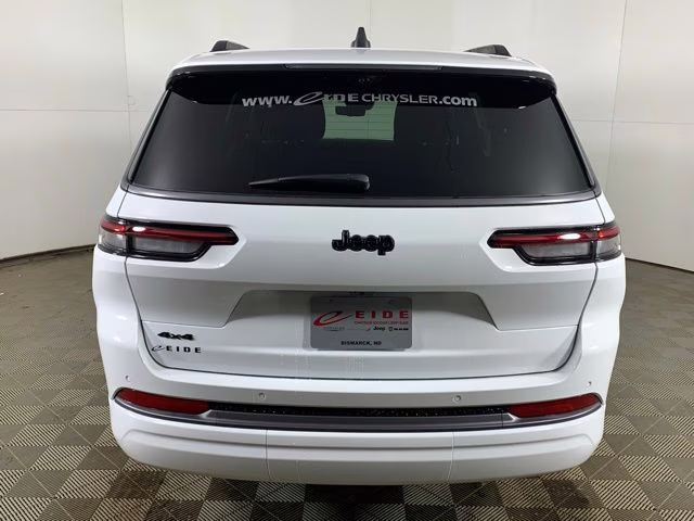 2026 Bright White Clearcoat Jeep Grand Cherokee L Limited Reserve 4X4 SUV
