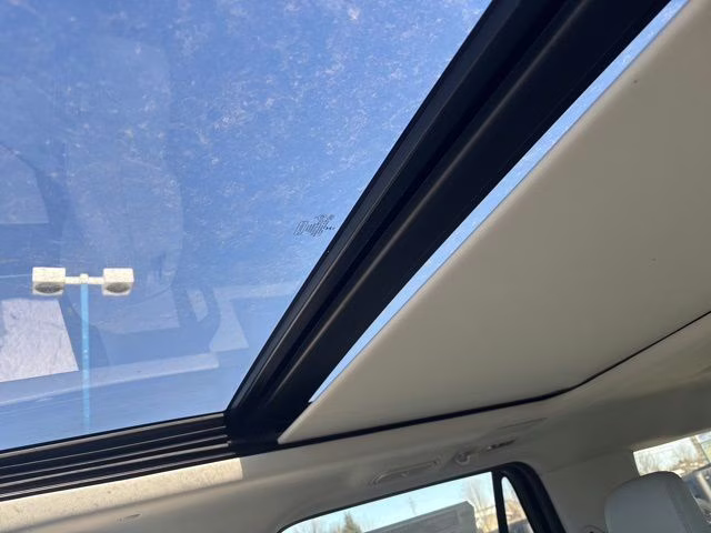 2026 Star White Metallic Tri-Coat Ford Expedition Max Platinum 4X4 SUV