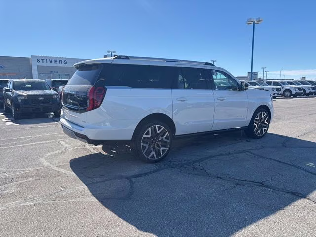 2026 Star White Metallic Tri-Coat Ford Expedition Max Platinum 4X4 SUV