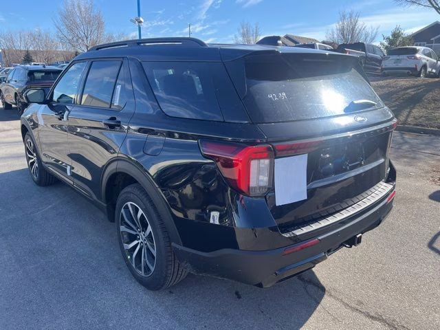 2026 Agate Black Metallic Ford Explorer ST-Line 4X4 SUV