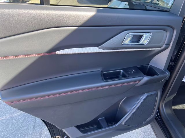 2026 Agate Black Metallic Ford Explorer ST-Line 4X4 SUV