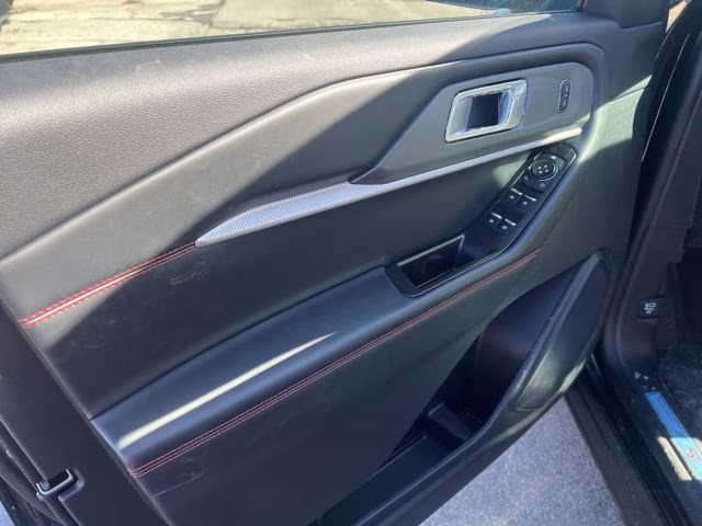 2026 Agate Black Metallic Ford Explorer ST-Line 4X4 SUV