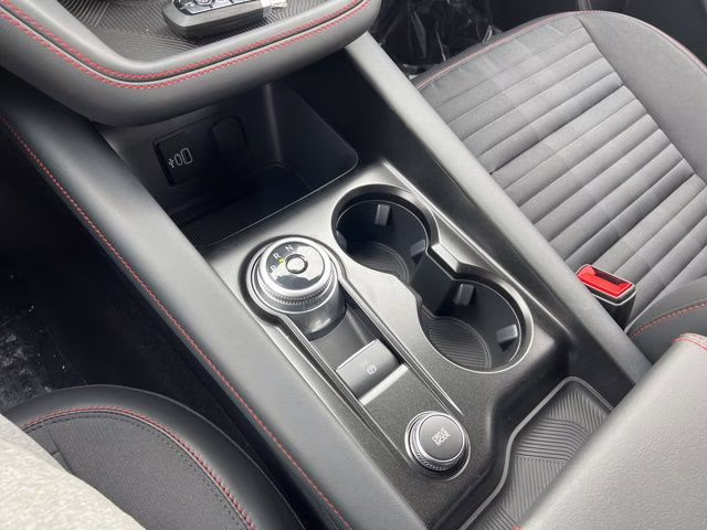 2026 Space White Metallic Ford Explorer ST-Line 4X4 SUV