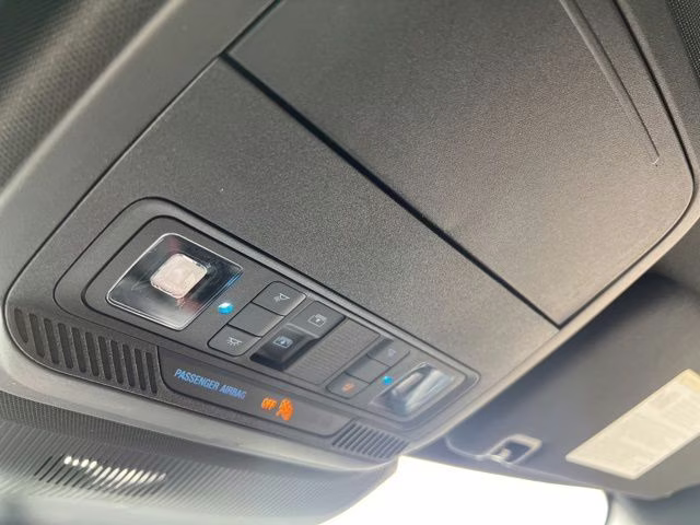 2026 Space White Metallic Ford Explorer ST-Line 4X4 SUV