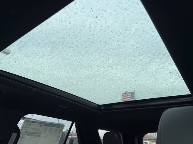 2026 Space White Metallic Ford Explorer ST-Line 4X4 SUV