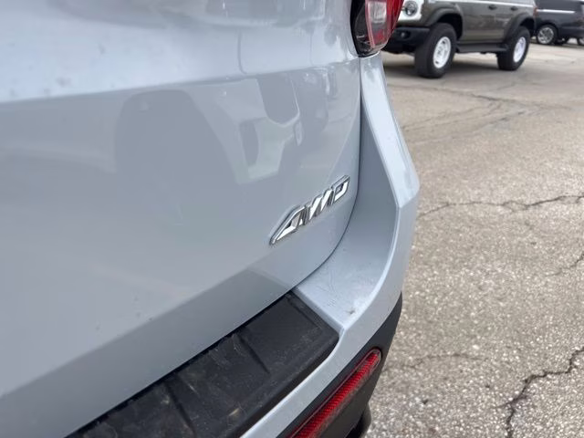 2026 Space White Metallic Ford Explorer ST-Line 4X4 SUV