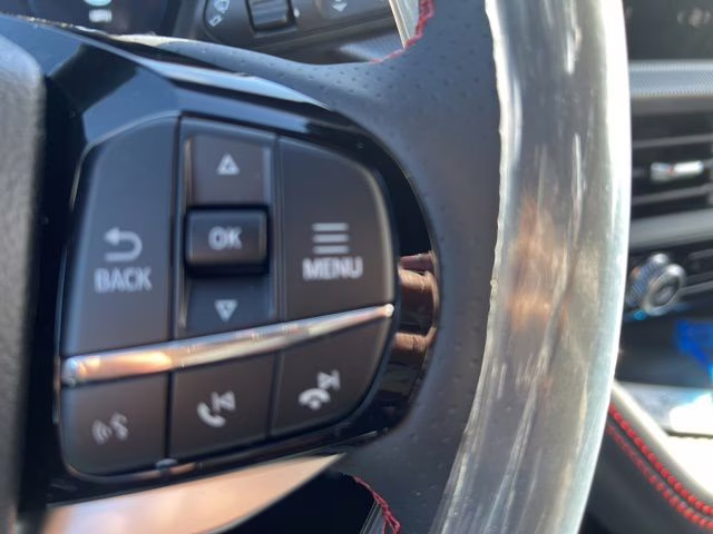 2026 Star White Metallic Tri-Coat Ford Explorer ST-Line 4X4 SUV