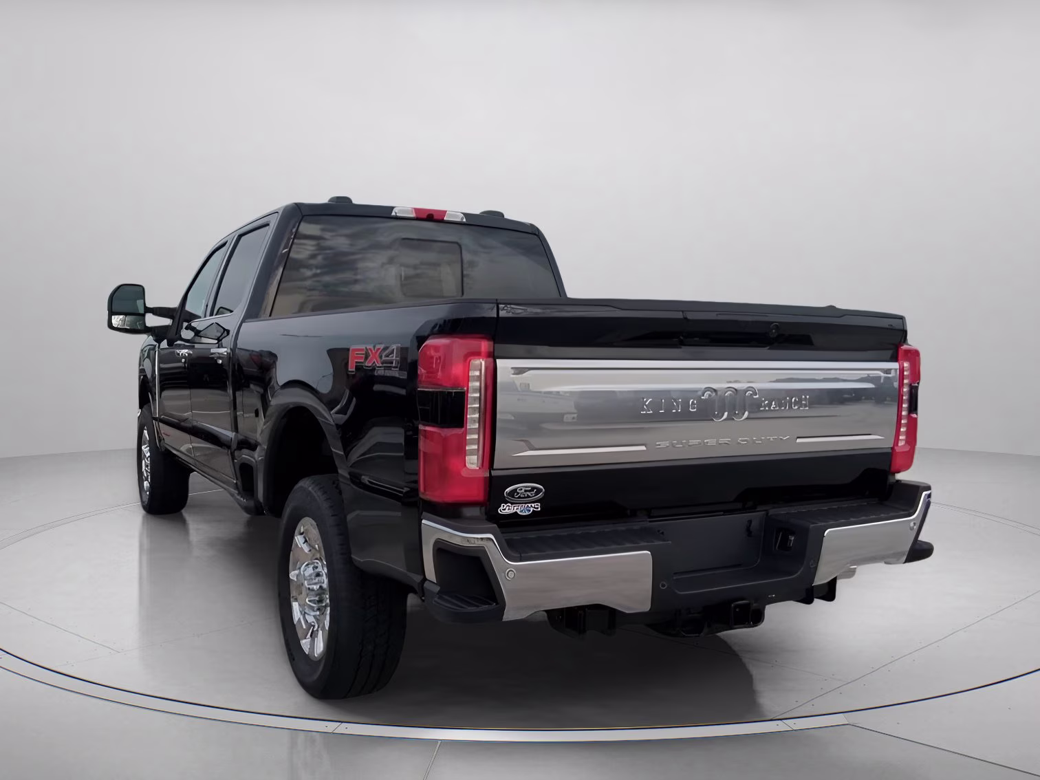 2026 Agate Black Metallic Ford Super Duty F-250 SRW King Ranch Crew Cab Pickup 4X4 Truck