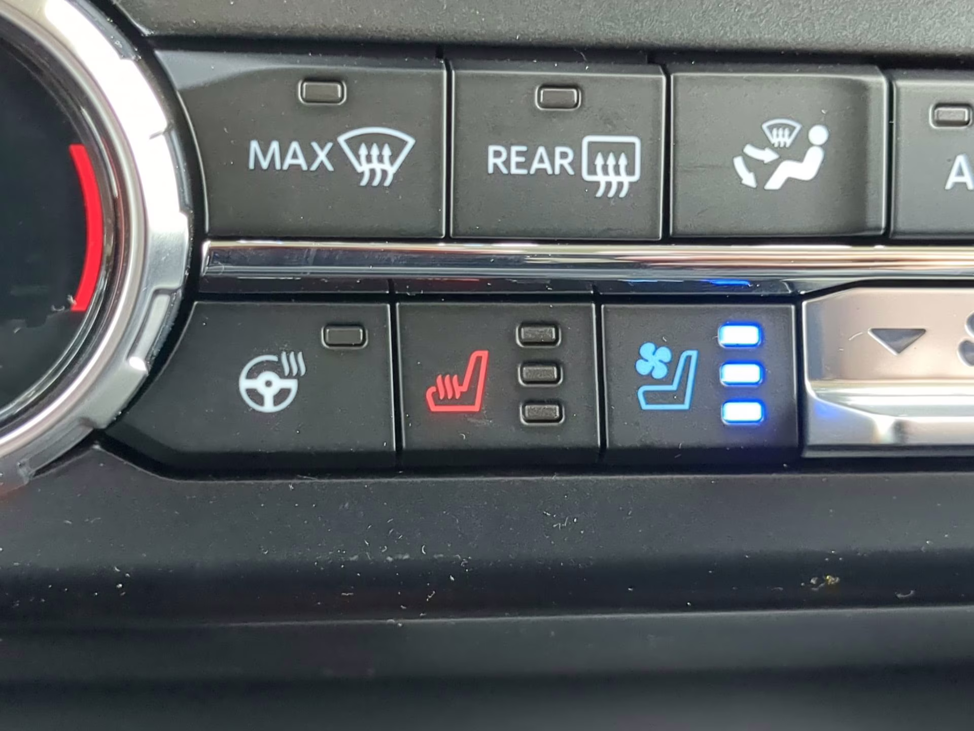 2026 Carbonized Gray Metallic Ford Super Duty F-250 SRW LARIAT Crew Cab Pickup 4X4 Truck