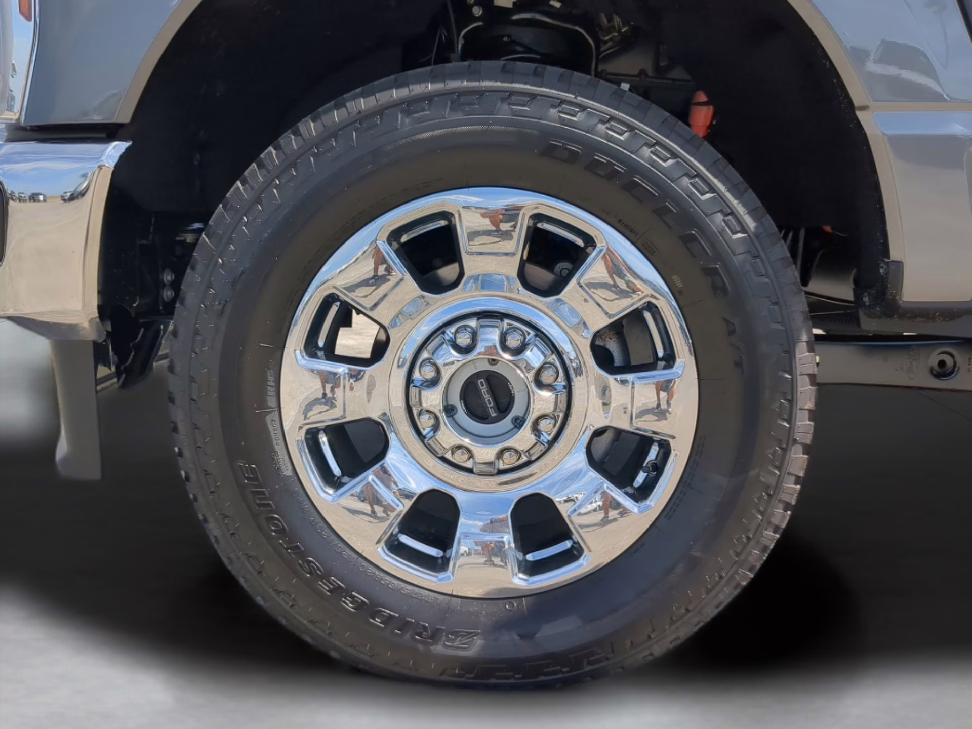 2026 Carbonized Gray Metallic Ford Super Duty F-250 SRW LARIAT Crew Cab Pickup 4X4 Truck