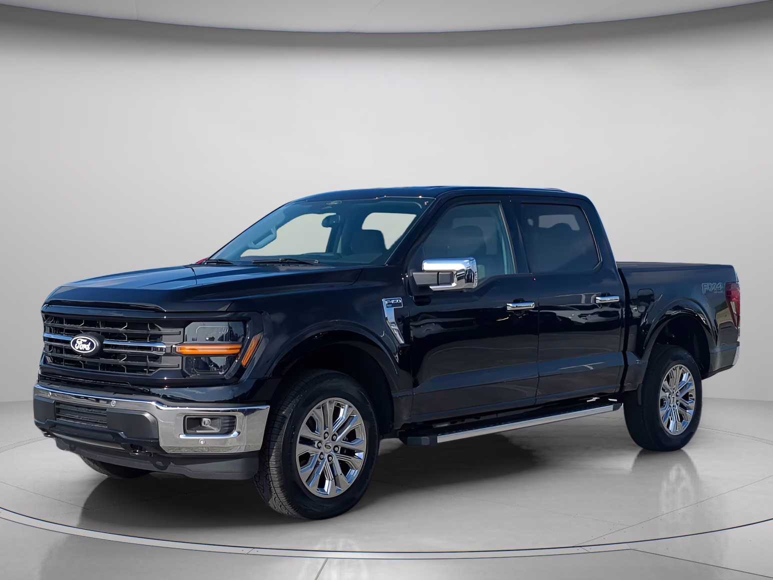 2026 Agate Black Metallic Ford F-150 XLT Crew Cab Pickup 4X4 Truck