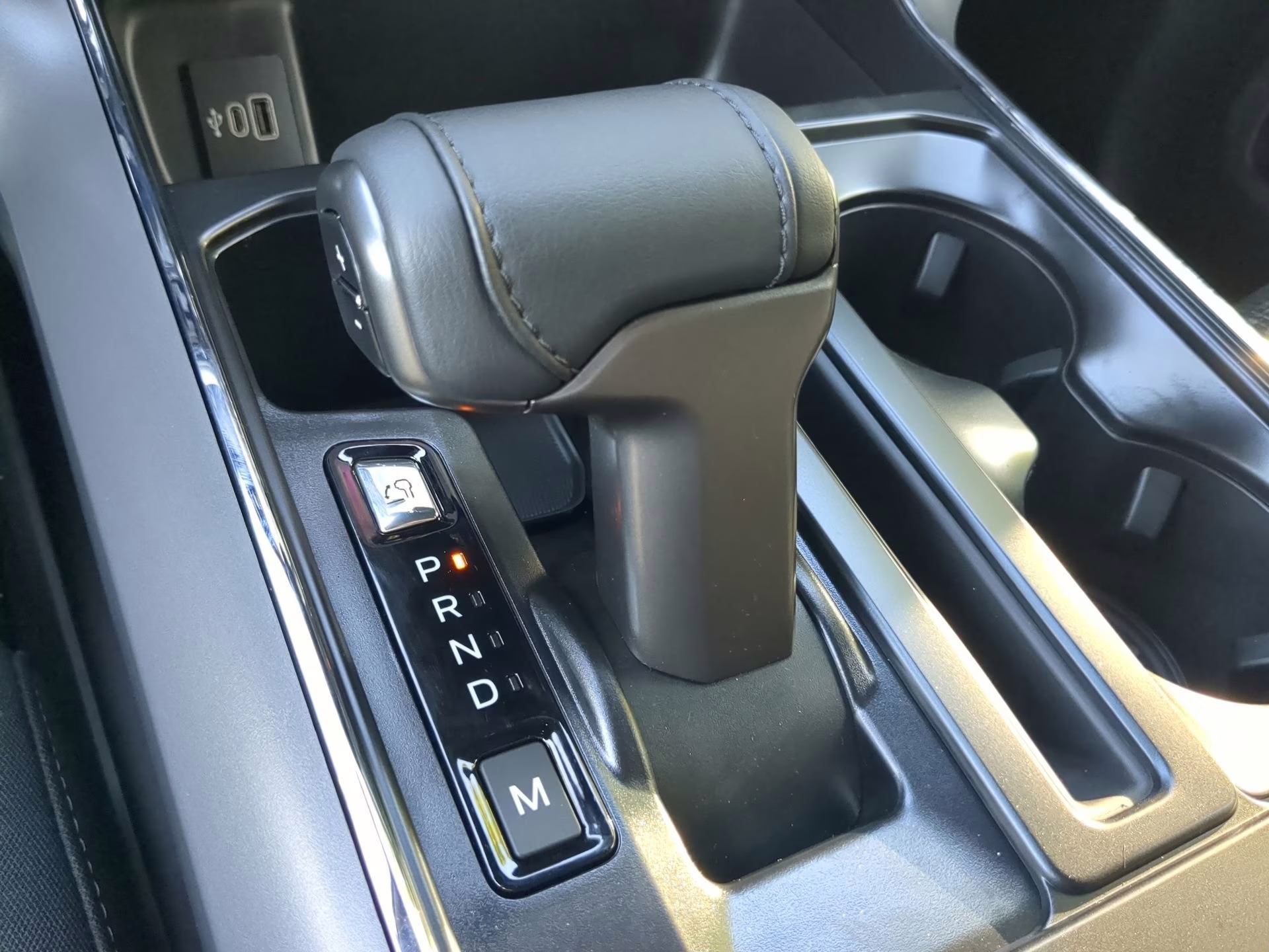 2026 Iconic Silver Metallic Ford F-150 XLT Crew Cab Pickup 4X4 Truck