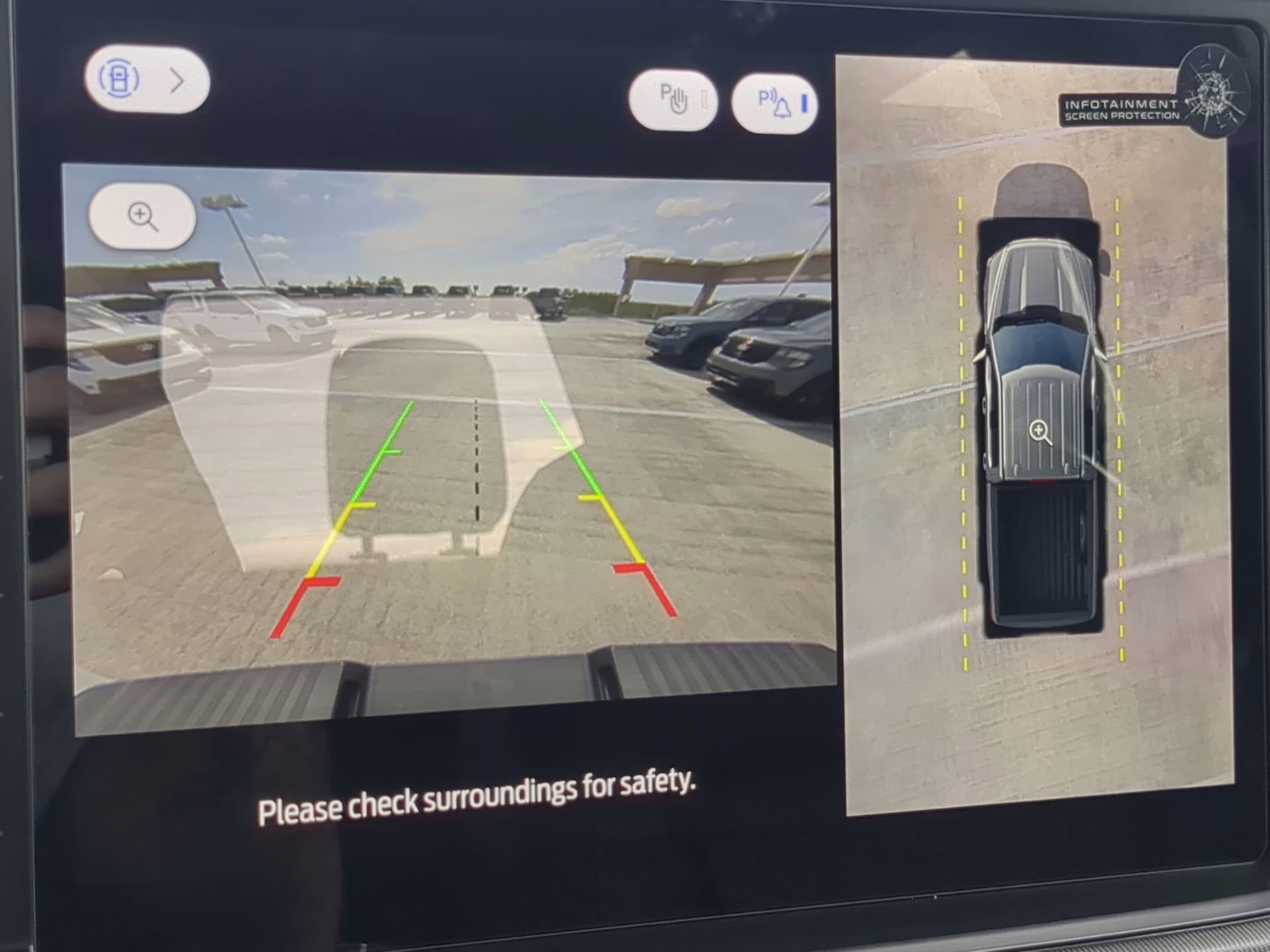 2026 Star White Metallic Tri-Coat Ford F-150 LARIAT Crew Cab Pickup 4X4 Truck