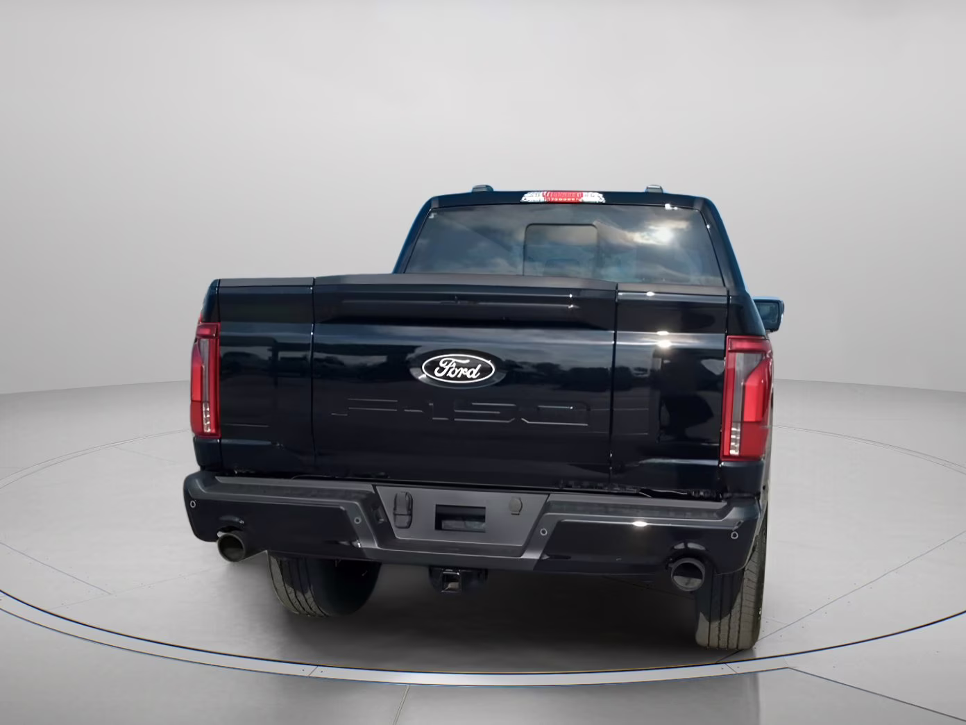 2026 Agate Black Metallic Ford F-150 LARIAT Crew Cab Pickup 4X4 Truck