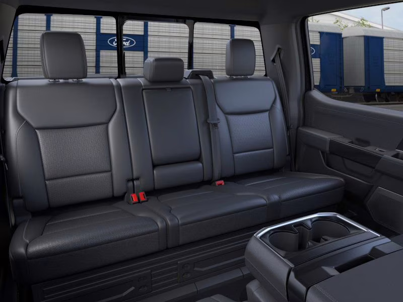 2026 Agate Black Metallic Ford F-150 LARIAT Crew Cab Pickup 4X4 Truck