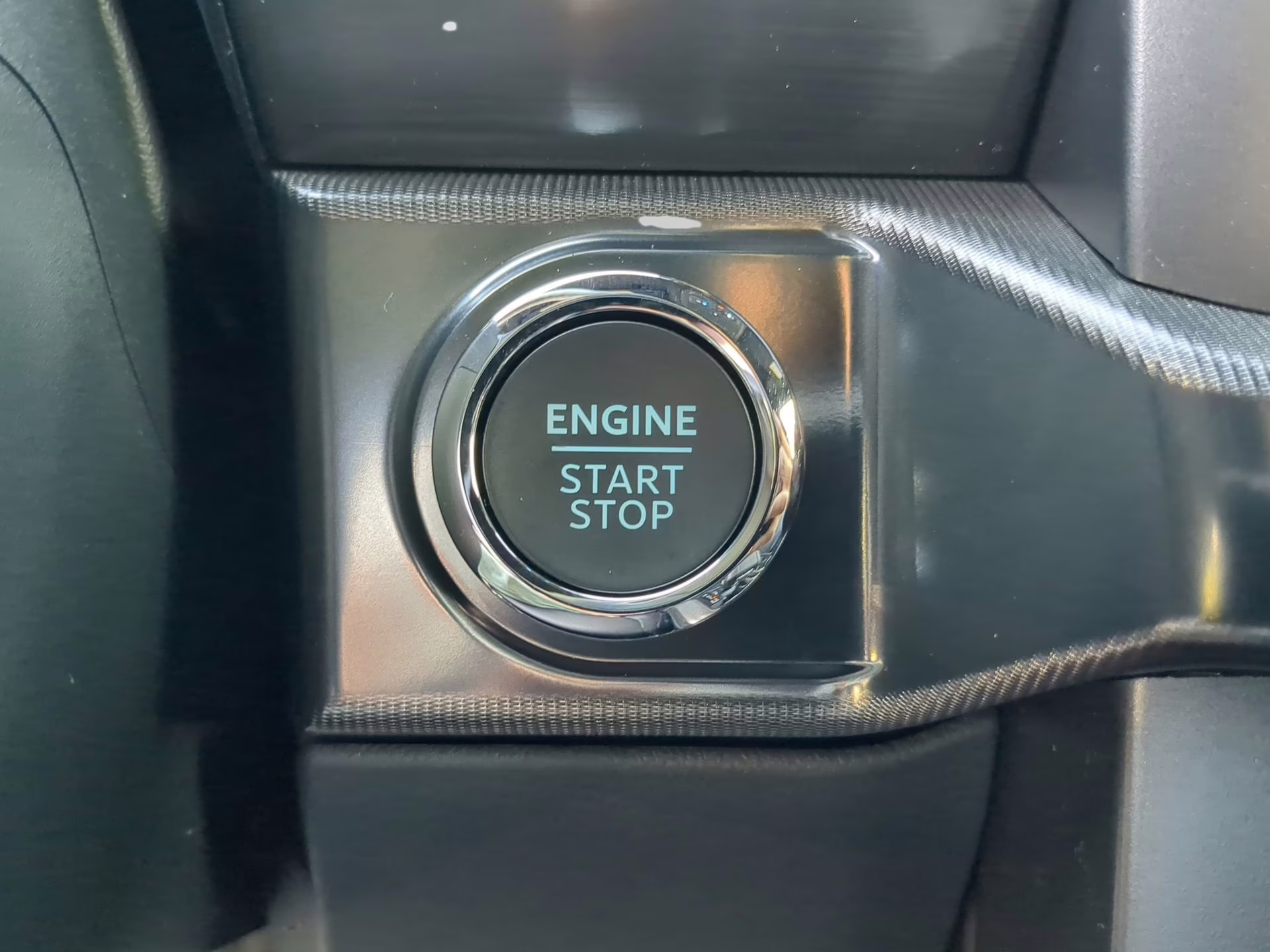 2026 Antimatter Blue Metallic Ford F-150 LARIAT Crew Cab Pickup 4X4 Truck