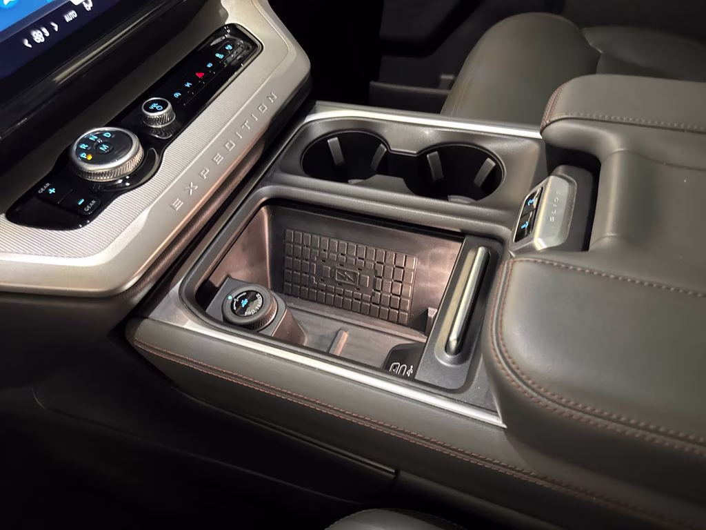 2025 Agate Black Metallic Ford Expedition Active RWD SUV