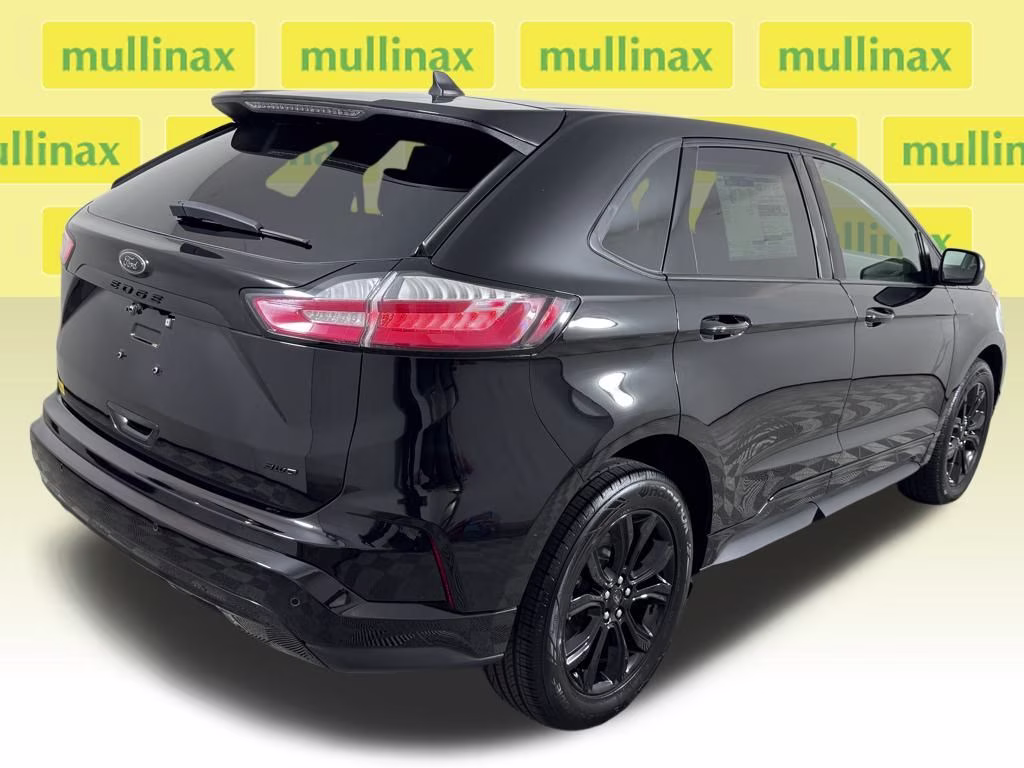 2024 Agate Black Metallic Ford Edge SE AWD SUV