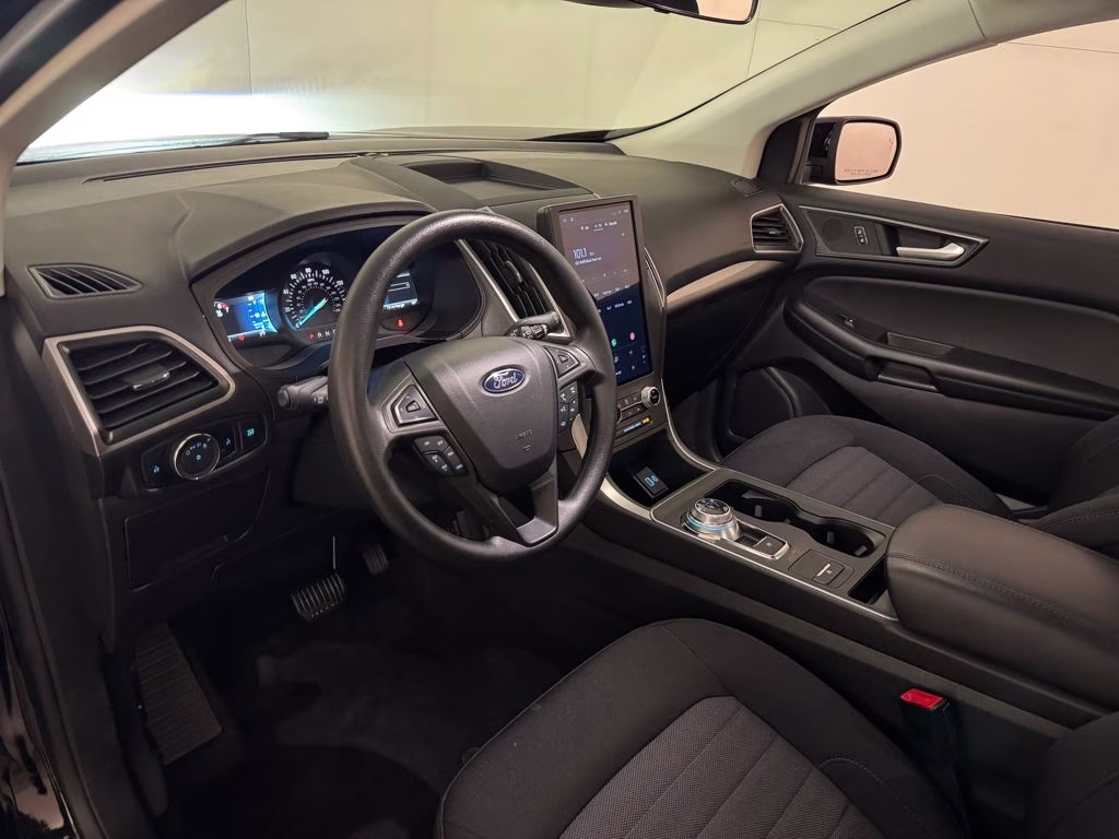 2024 Agate Black Metallic Ford Edge SE AWD SUV