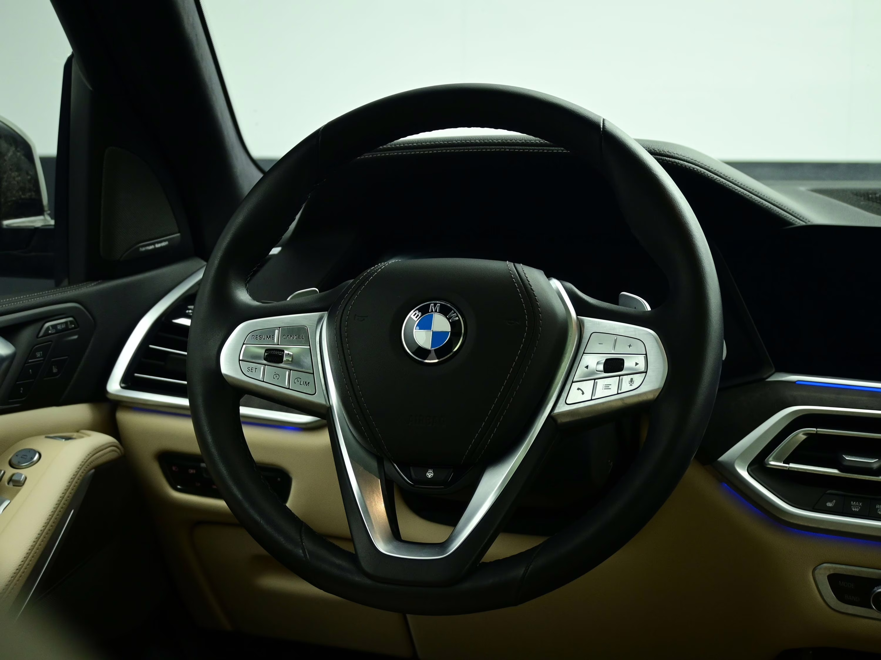 2021 Manhattan Green Metallic BMW X7 xDrive40i AWD SUV