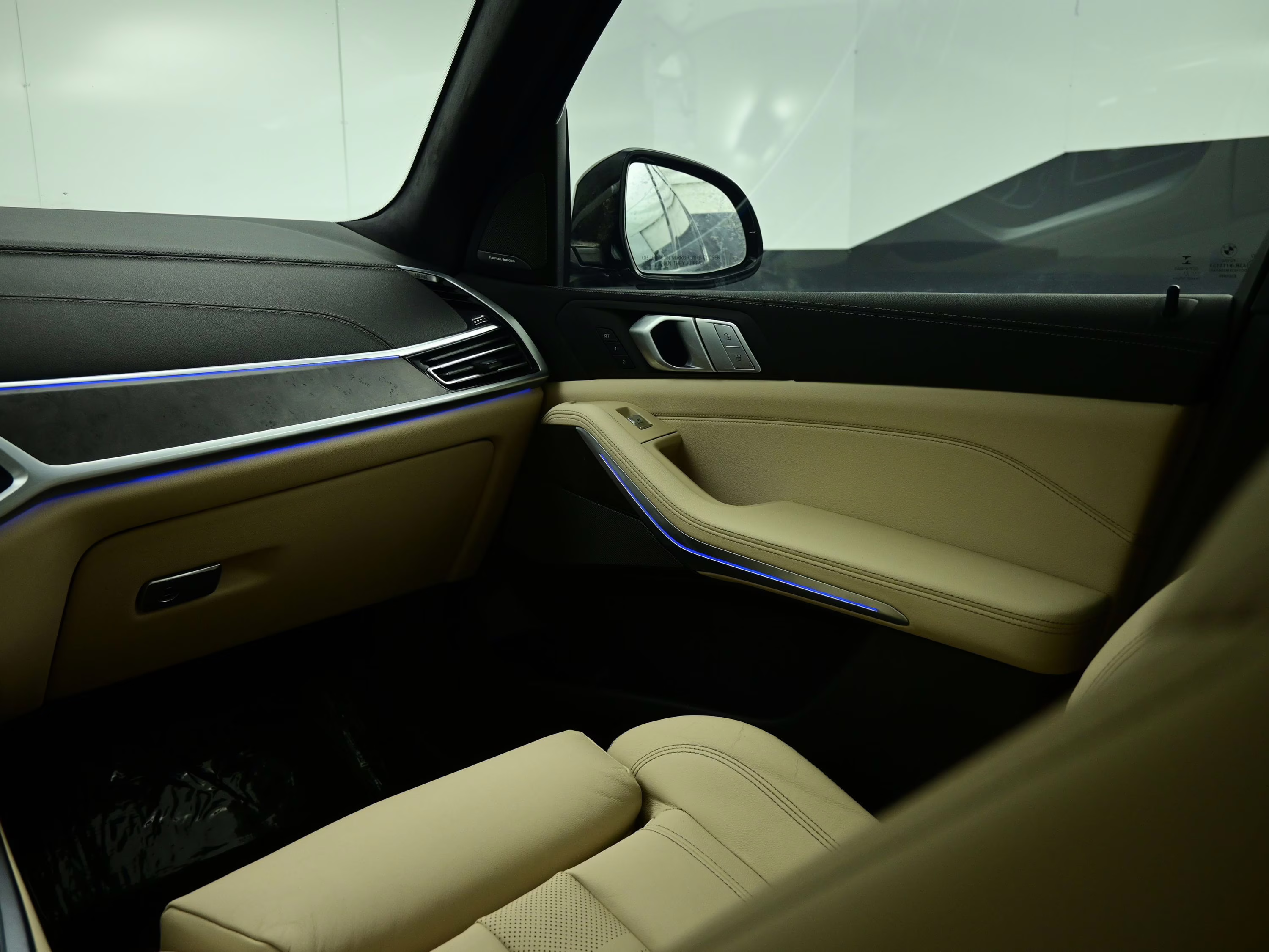 2021 Manhattan Green Metallic BMW X7 xDrive40i AWD SUV