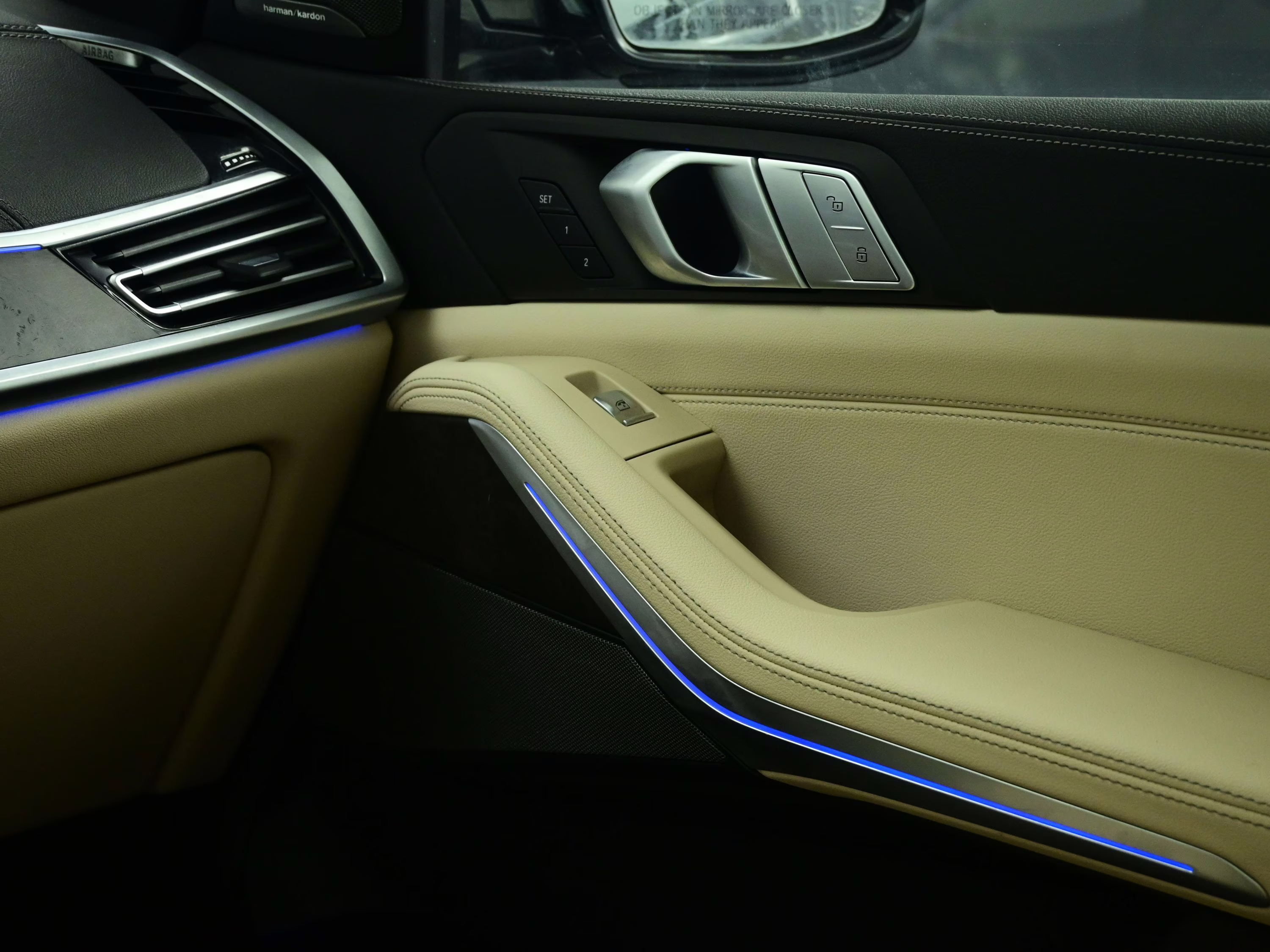 2021 Manhattan Green Metallic BMW X7 xDrive40i AWD SUV