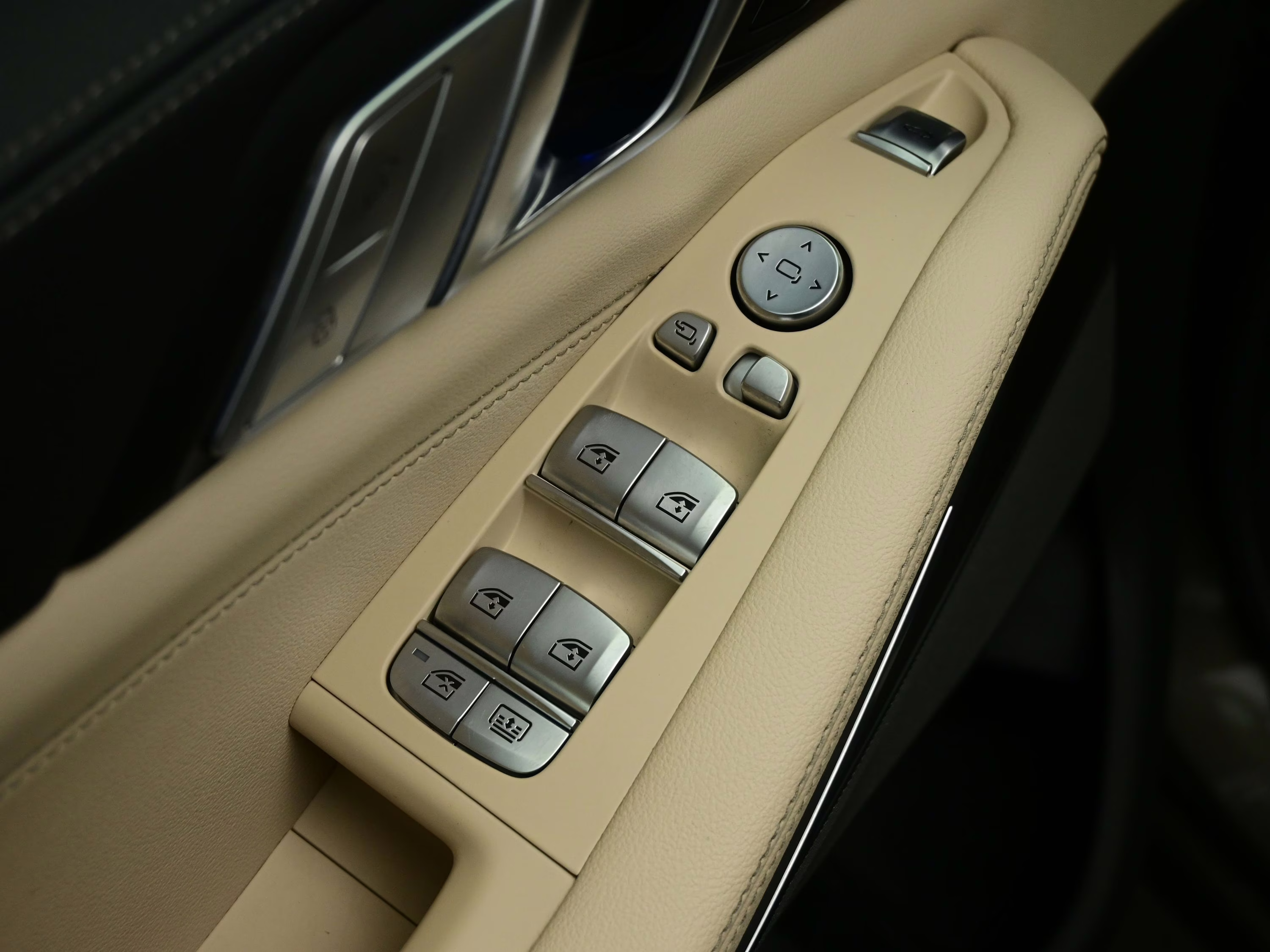 2021 Manhattan Green Metallic BMW X7 xDrive40i AWD SUV