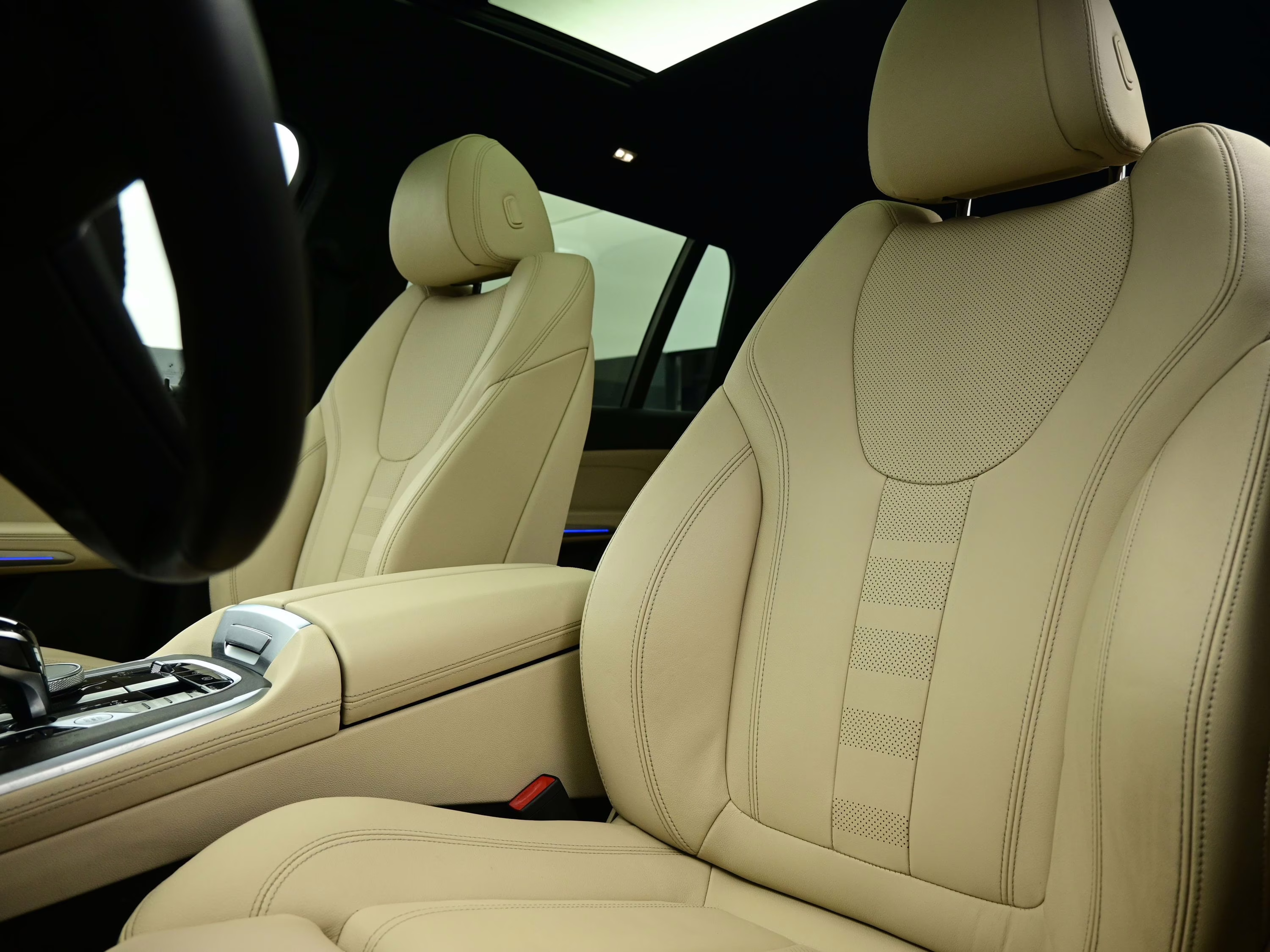 2021 Manhattan Green Metallic BMW X7 xDrive40i AWD SUV