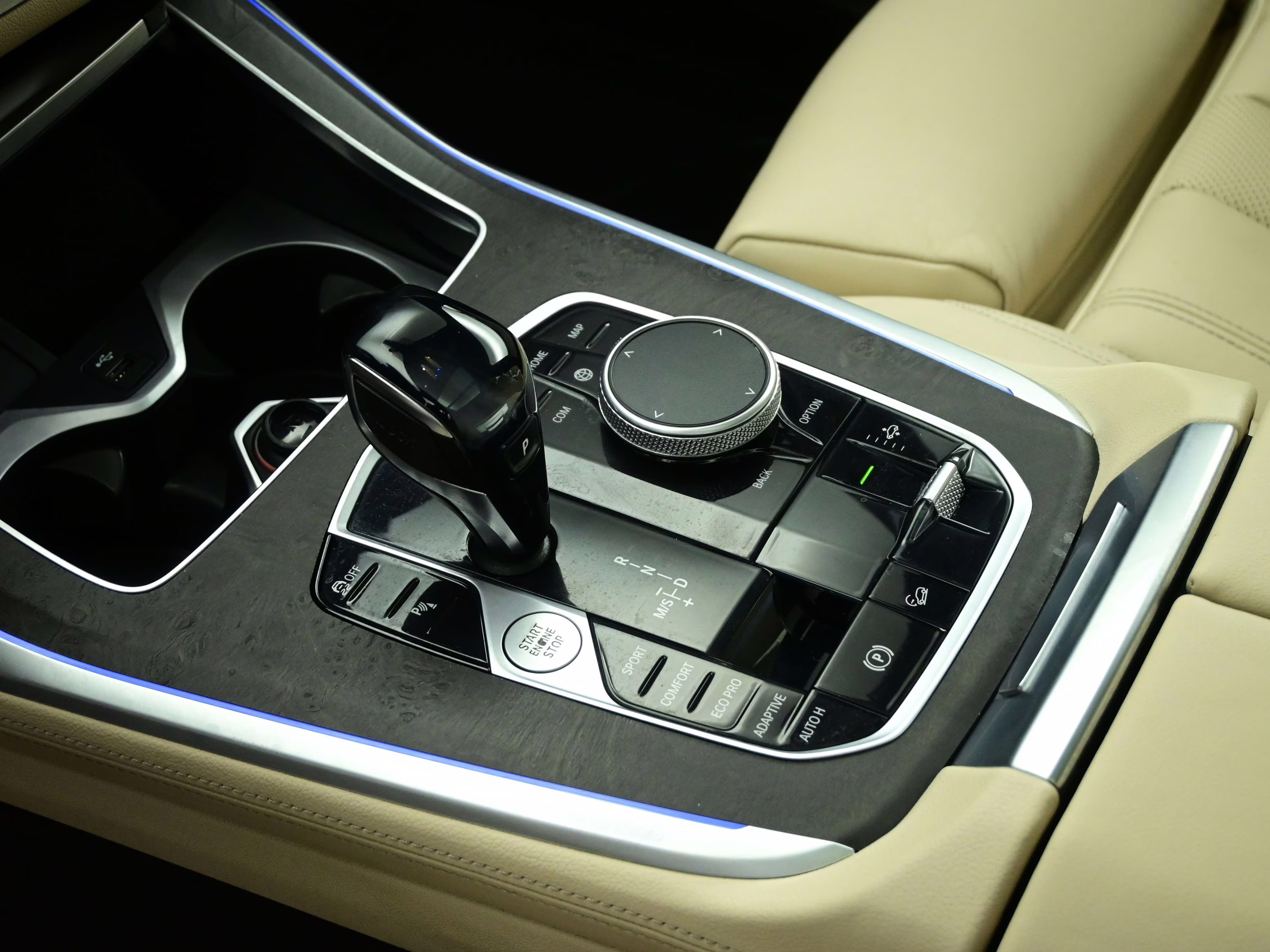 2021 Manhattan Green Metallic BMW X7 xDrive40i AWD SUV