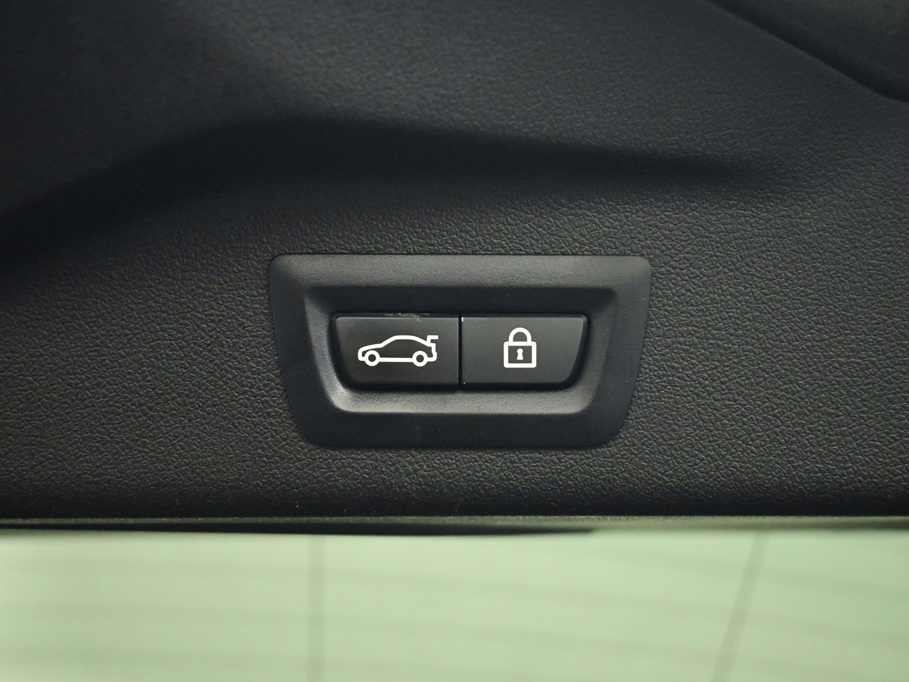 2021 Manhattan Green Metallic BMW X7 xDrive40i AWD SUV