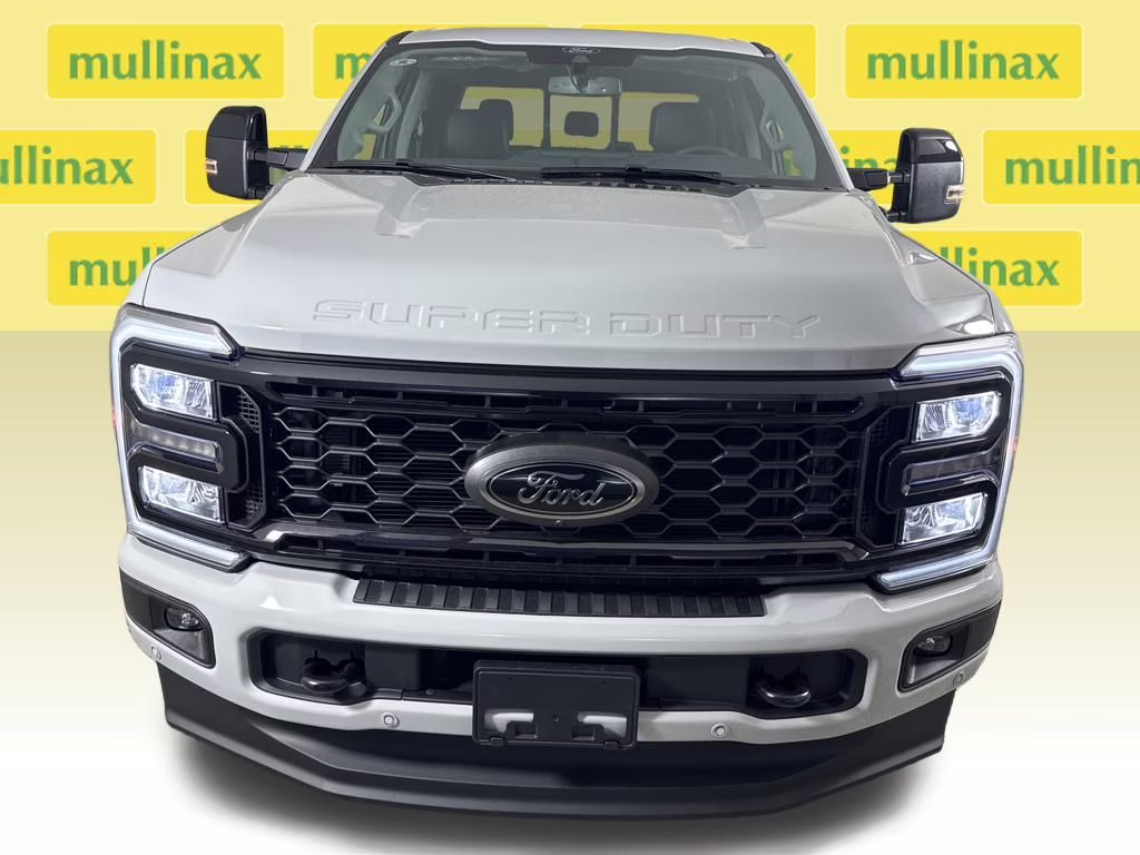 2026 Avalanche Ford Super Duty F-250 SRW Lariat 4X4 Truck