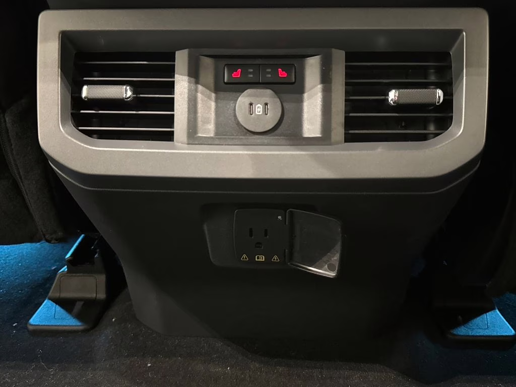 2026 Avalanche Ford Super Duty F-250 SRW Lariat 4X4 Truck