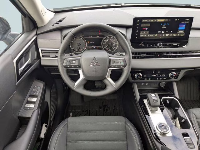 2026 Moonstone Gray/Black Roof Mitsubishi Outlander Trail Edition AWD SUV