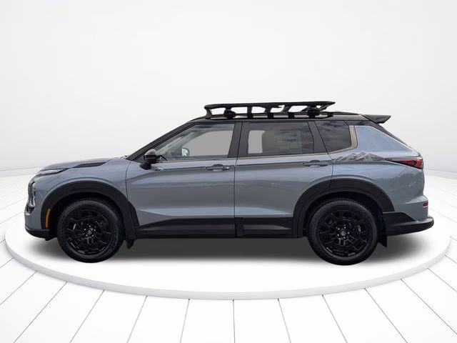 2026 Moonstone Gray/Black Roof Mitsubishi Outlander Trail Edition AWD SUV