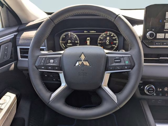 2025 Alloy Silver Metallic Mitsubishi Outlander PHEV SEL AWD SUV