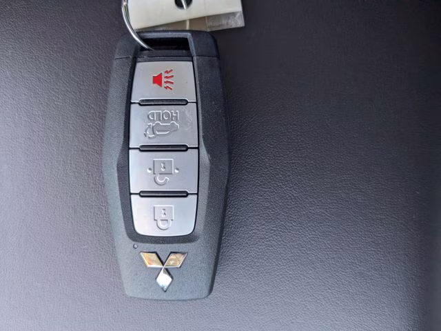 2025 Alloy Silver Metallic Mitsubishi Outlander PHEV SEL AWD SUV