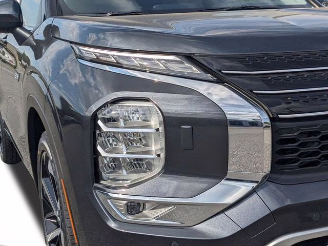 2025 Graphite Gray Mitsubishi Outlander PHEV SEL AWD SUV