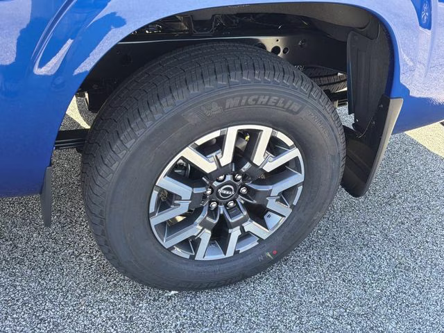 2026 Bluestone Pearl Nissan Frontier SV 4X4 Truck