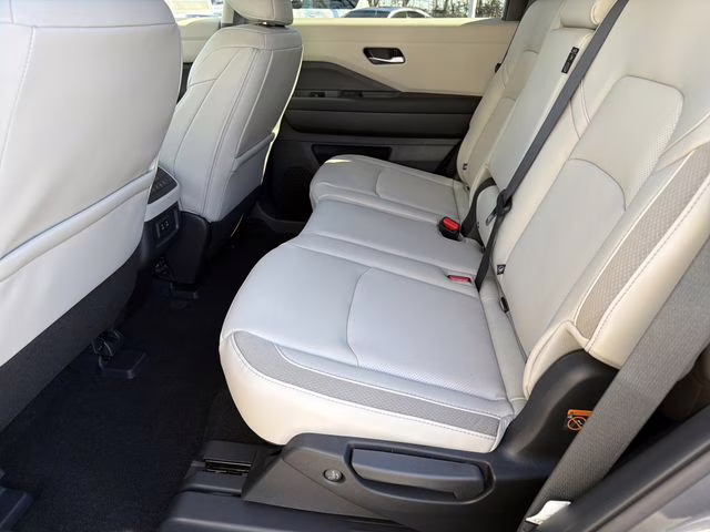 2026 Gun Metallic Nissan Pathfinder SL FWD SUV