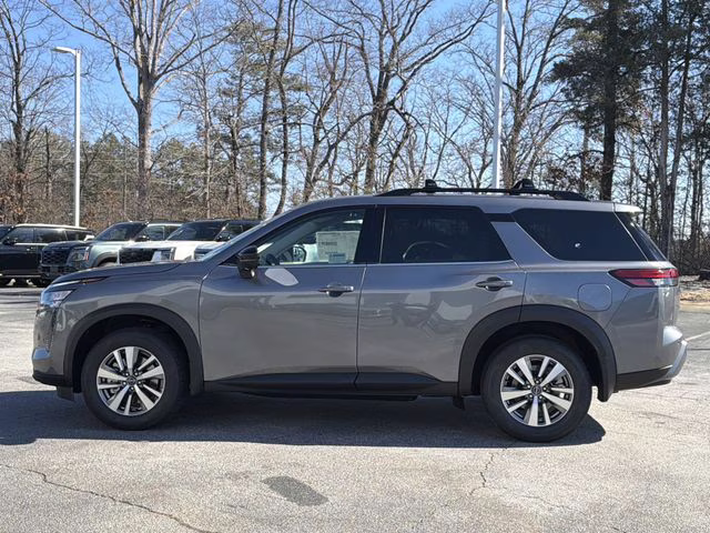 2026 Gun Metallic Nissan Pathfinder SL FWD SUV