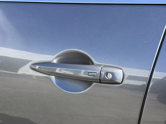 2026 Gun Metallic Nissan Pathfinder SL FWD SUV