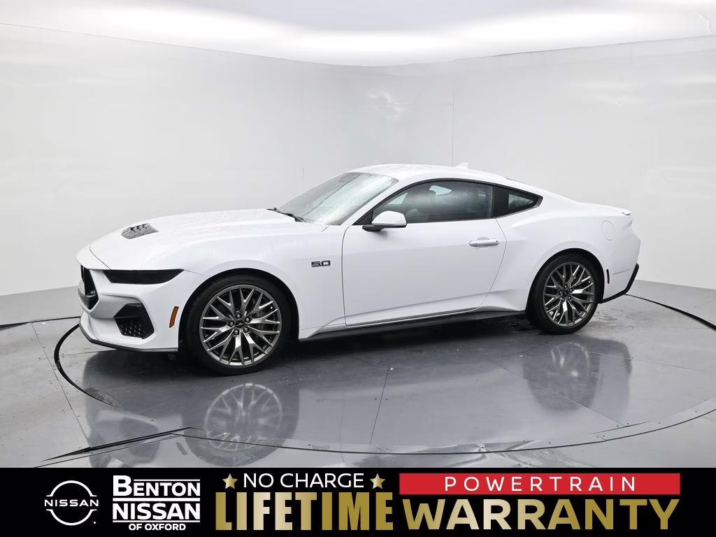 2025 Oxford White Ford Mustang GT Premium RWD Coupe