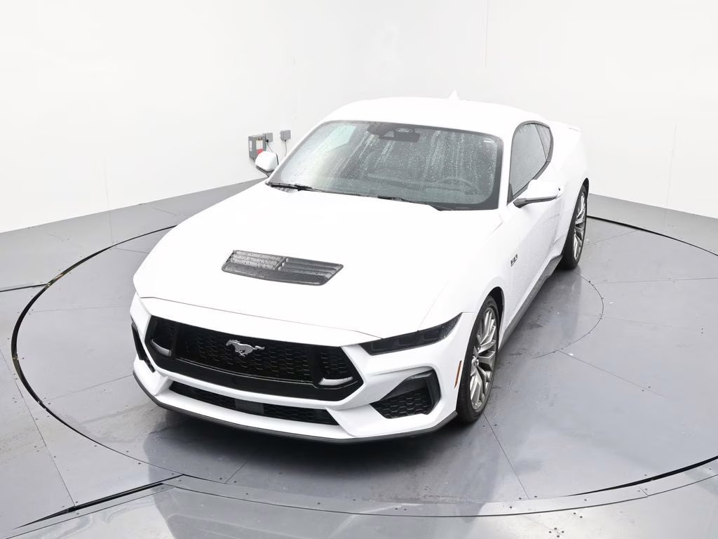 2025 Oxford White Ford Mustang GT Premium RWD Coupe