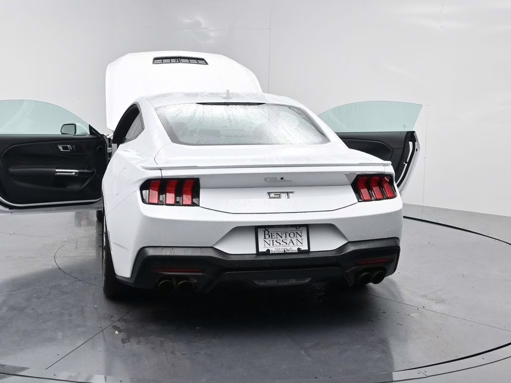 2025 Oxford White Ford Mustang GT Premium RWD Coupe