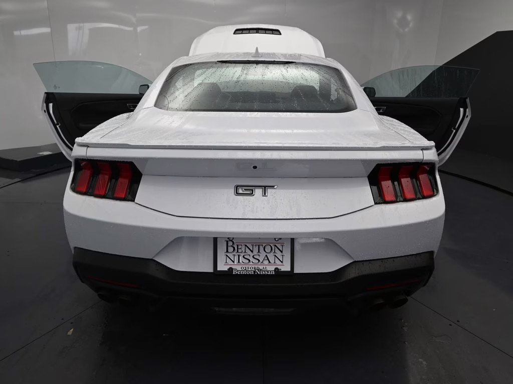 2025 Oxford White Ford Mustang GT Premium RWD Coupe