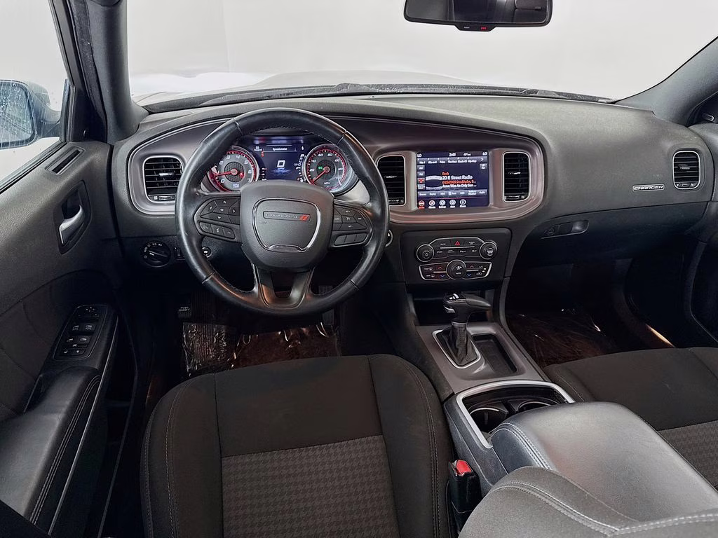 2023 Granite Crystal Metallic Clearcoat Dodge Charger GT RWD Sedan