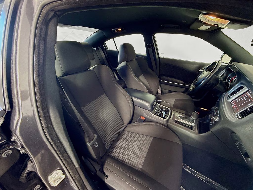 2023 Granite Crystal Metallic Clearcoat Dodge Charger GT RWD Sedan