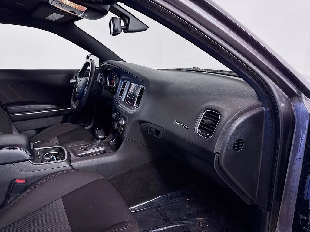 2023 Granite Crystal Metallic Clearcoat Dodge Charger GT RWD Sedan