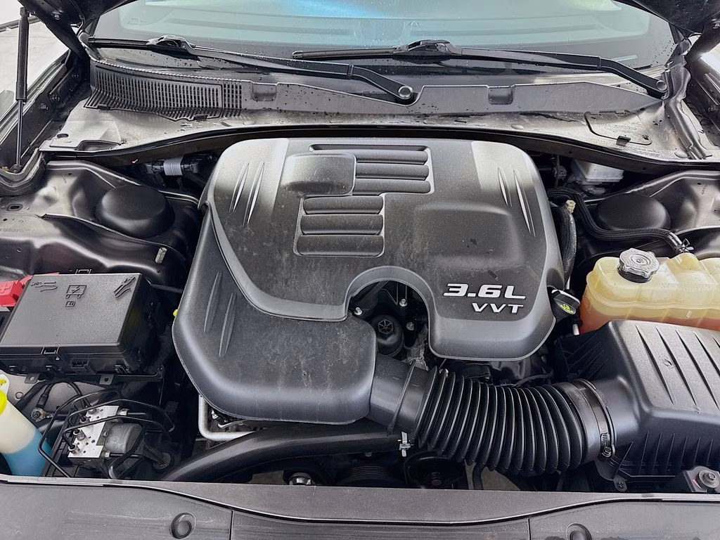 2023 Granite Crystal Metallic Clearcoat Dodge Charger GT RWD Sedan