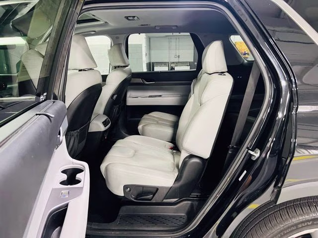 2022 Abyss Black Pearl Hyundai Palisade SEL FWD SUV